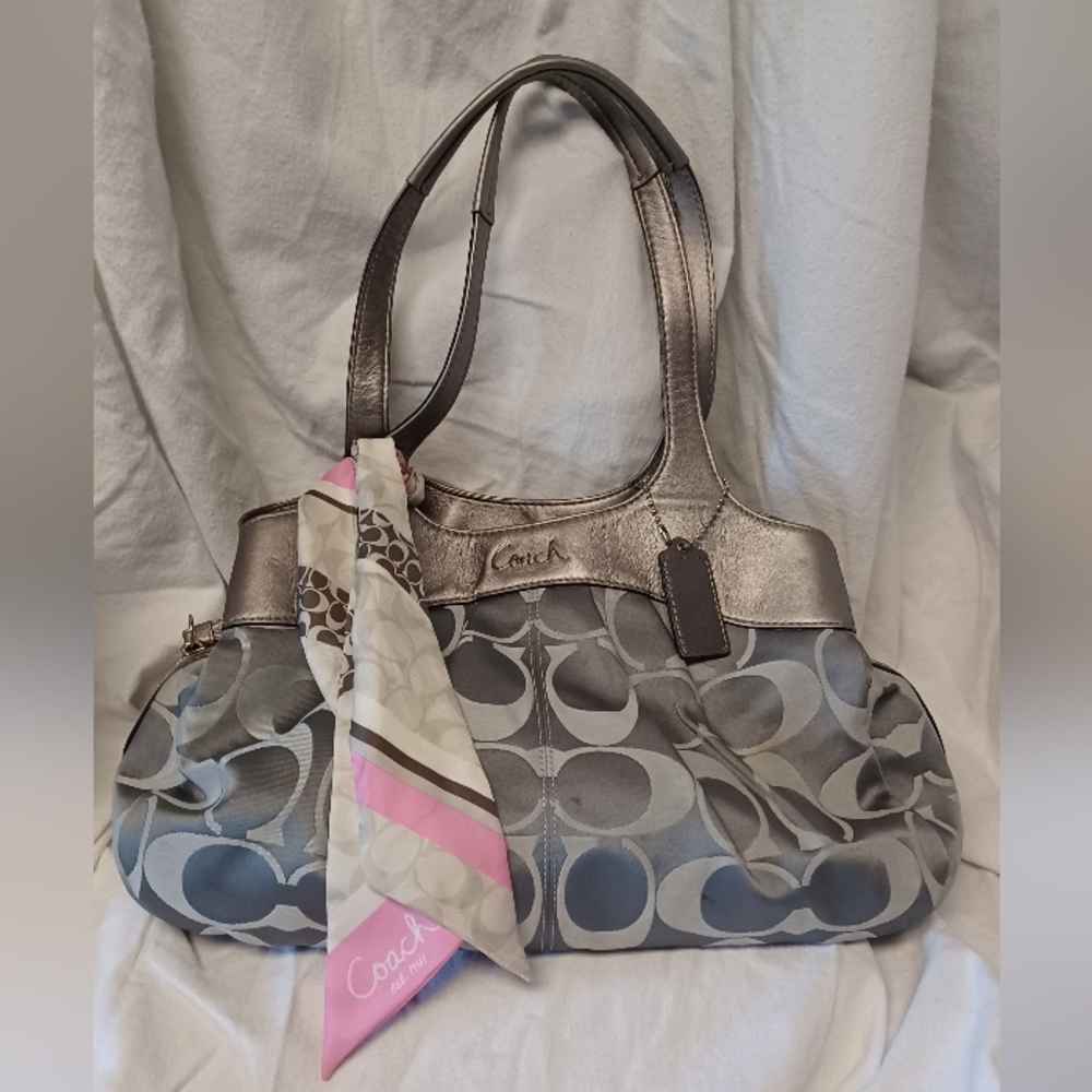 Coach signature handbag gray leather